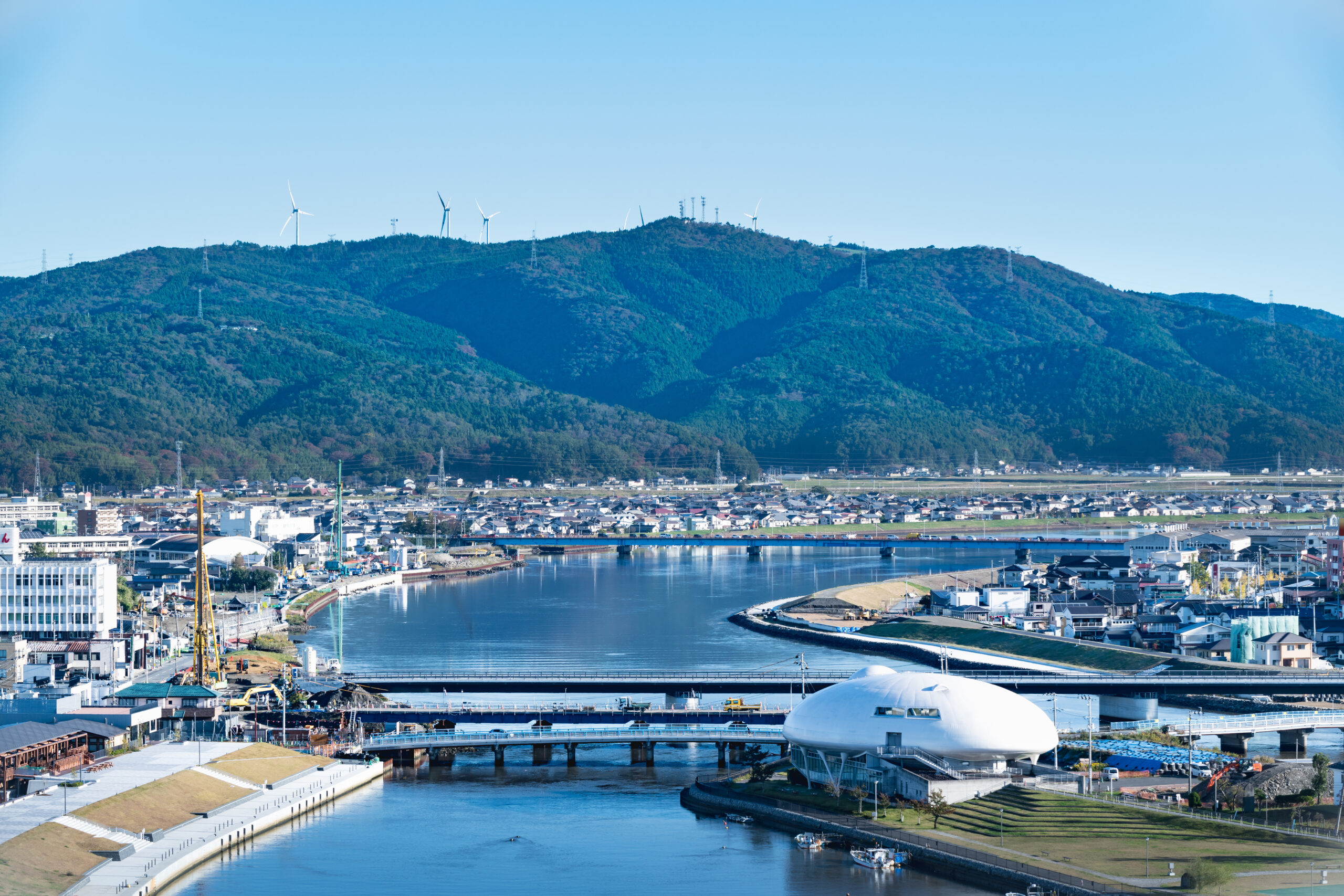 LIFIXは石巻を拠点に活動しています